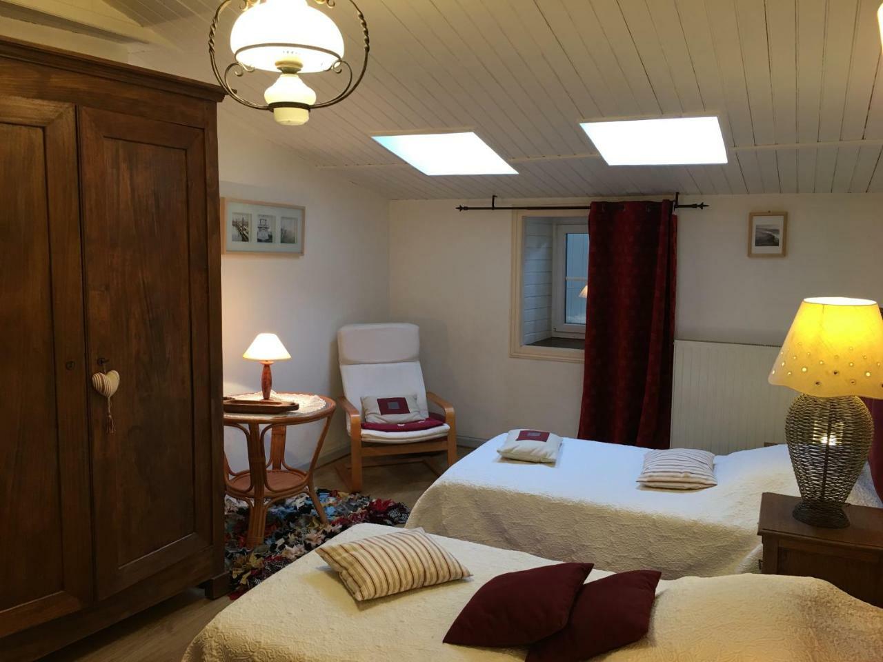 Chambres D'Hotes Le Logis Du Port Paradis Nieulle-sur-Seudre Dış mekan fotoğraf